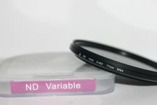 Нейтрально-сірий світлофільтр зі змінною щільністю 77 мм ND2 - ND400