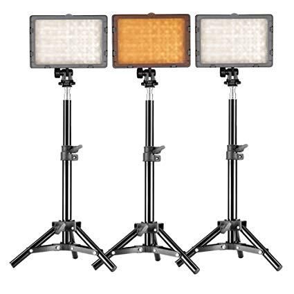 Комплект світла NEEWER (3 x LED світильники зі стійками та софтбоксами - сумка для перенесення)