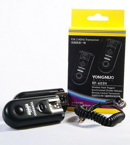 Радіосинхронізатор Yongnuo RF-603N1 для NIKON D2, D3, D200, D300, D300S, D700, D750, D800, D810