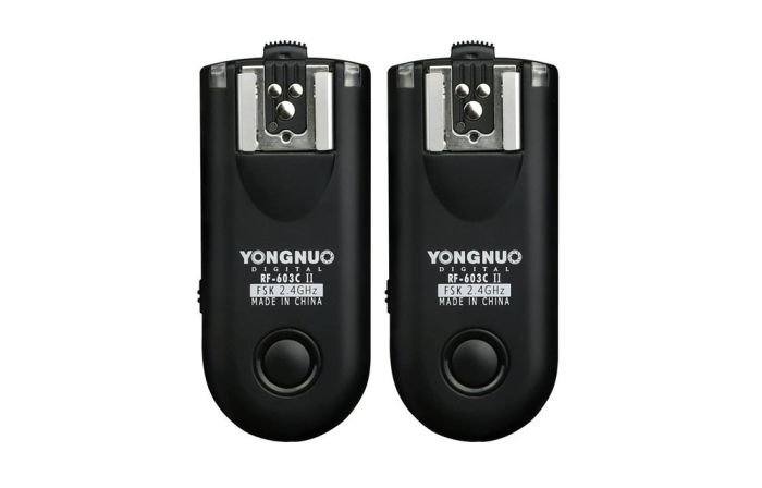 Радіосинхронізатор Yongnuo RF-603C1 II для CANON 70D, 60D, 700D, 650, 600, 550D, 500D, 450D, 400D, 350D, 300D