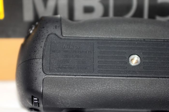 Батарейний блок (бустер) MB-D15 для NIKON D7100, D7200