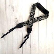 Плечовий шийний ремінь (універсальний) для всіх марок фотоапаратів (темний орнамент)