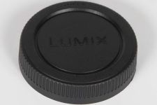 Кришка задня для об'єктивів PANASONIC - байонет MICRO 4/3