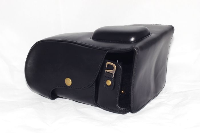 Футляр захисний - чохол для фотоапаратів NIKON D5100, D5200, D5300 - чорний