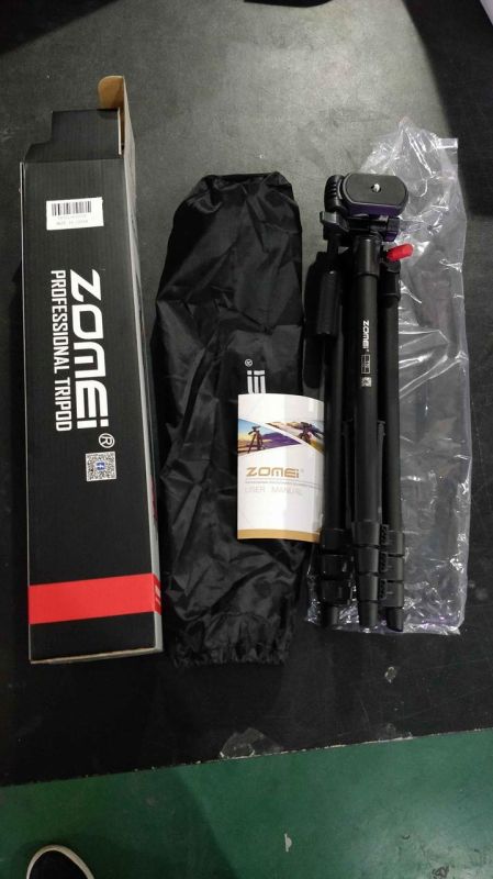 Штатив фірми ZOMEI для фотоапаратів, камер, телефонів - T70