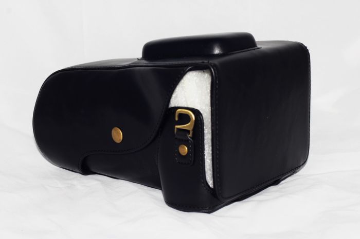 Захисний футляр - чохол для фотоапаратів CANON 550D, 600D, 650D, 700D - чорний