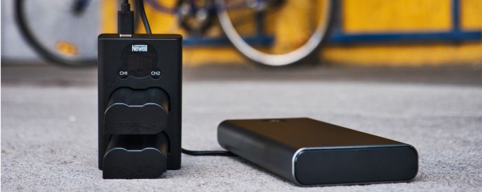 Зарядний пристрій DL-W235 (LCD2-NPW235) з USB для 2-х акумуляторів NP-W235 для Fujifilm X-T4