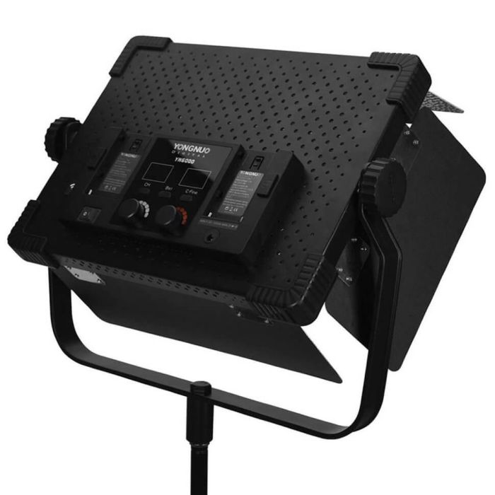 LED - освітлювач, відеосвітло Yongnuo YN6000 (3200 – 5500K)