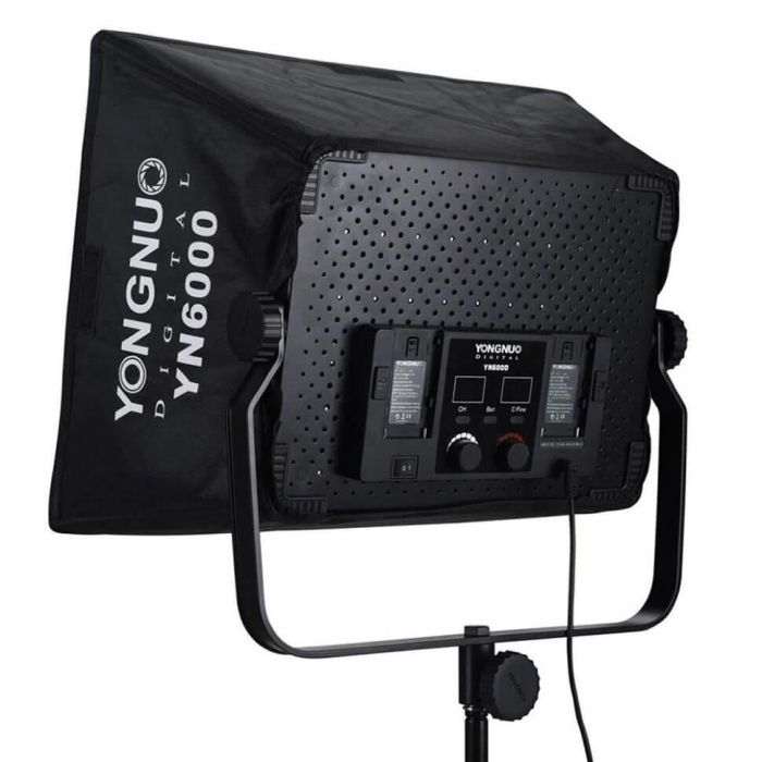 LED - світло, освітлювач, відеосвітло Yongnuo YN6000 (3200 – 5500K)