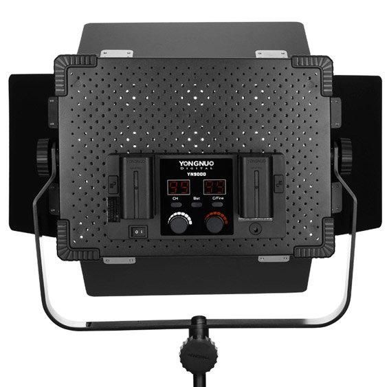 LED - світло, освітлювач, відеосвітло Yongnuo YN9000 (3200 – 5500K)