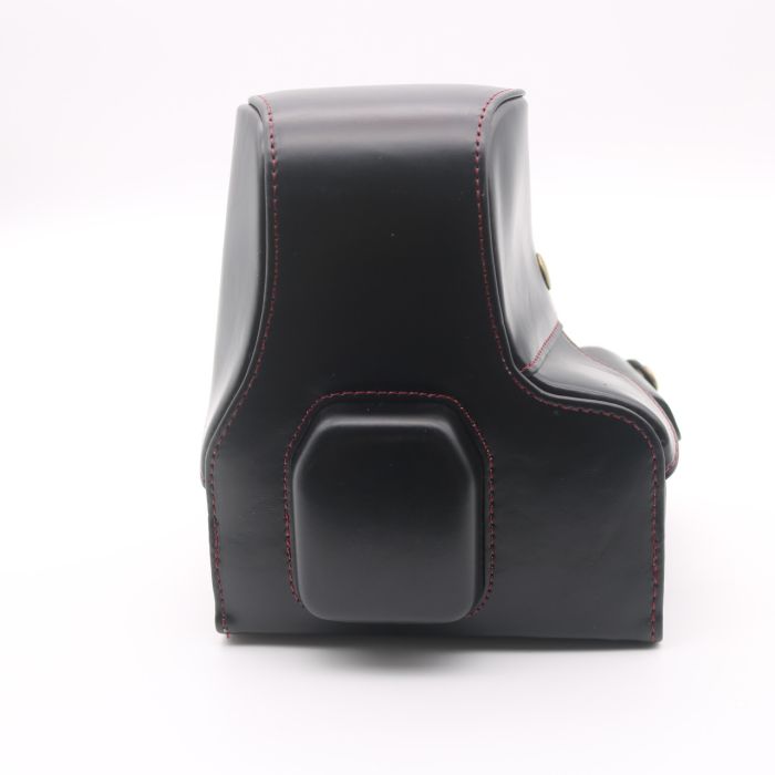 Захисний футляр – чохол для камери Fujifilm X-T2, X-T3 – чорний – реалізований доступ до акумулятора