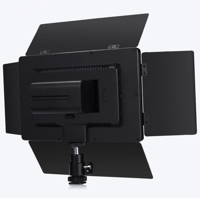 LED - освітлювач, відеосвітло Teyeleec TL520 (3200-5600 K)