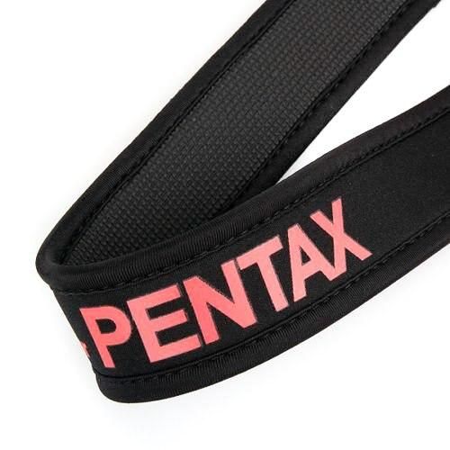 Плечовий шийний ремінь для фотоапаратів PENTAX (неопрен) - червоний напис