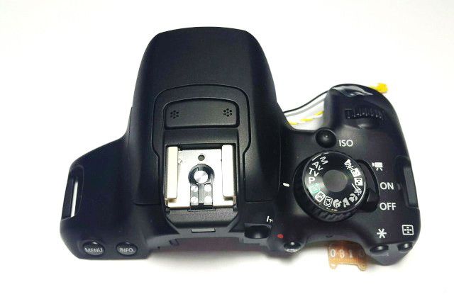 Верхня частина корпусу фотокамери Canon 650D з органами керування – НОВА!