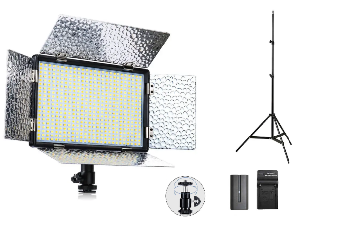 Комплект "MEDIUM S" LED світло Teyeleec TL520 (3200-5600K) + акумулятор + зарядний пристрій + стійка 2 м.