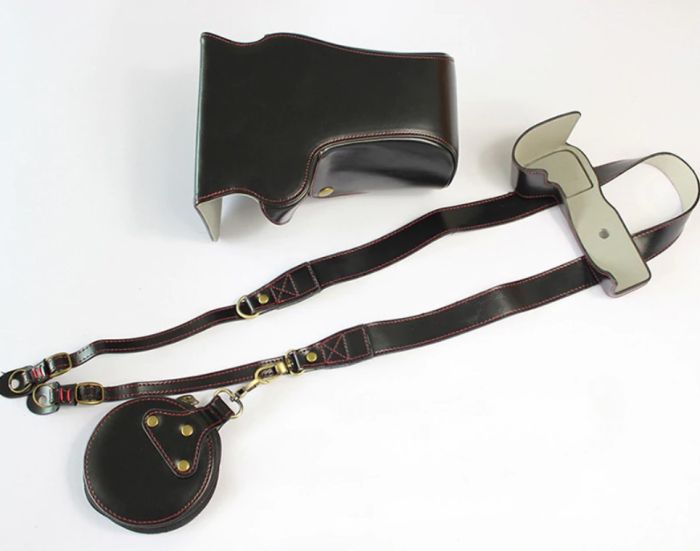 Захисний футляр-чохол для фотоапарата CANON EOS RP з доступом до батарейного відсіку — чорний