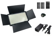 Комплект (набір) "LIGHT S": світло VARICOLOR PRO LED U800+ мережевий адаптер + 2 акумулятори + зарядний пристрій