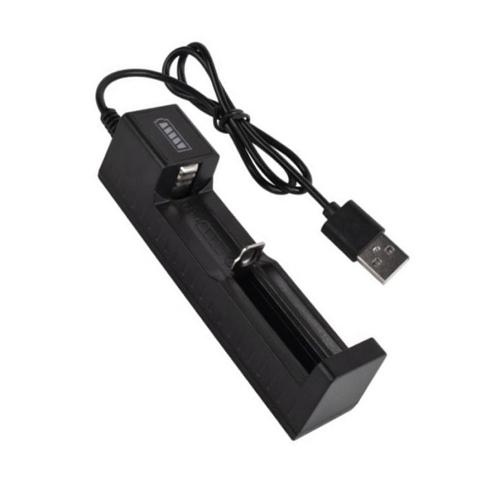 Зарядний пристрій з USB — JR2020-1 для акумуляторів типу 18650, 14500, 16340 (CR123A), 10440, 18500