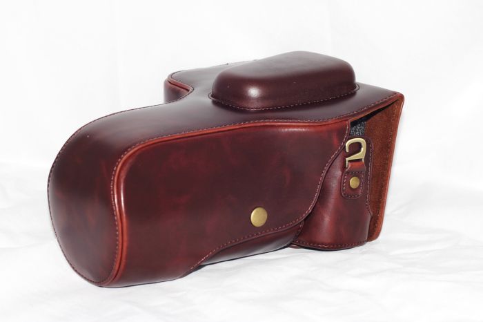 Захисний футляр - чохол для фотоапаратів CANON 60D, 70D, 80D, 90D - колір кави (коричневий)