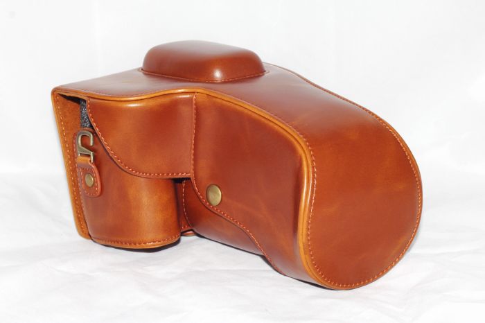 Футляр захисний - чохол для фотоапаратів NIKON D5500, D5600 - коричневий