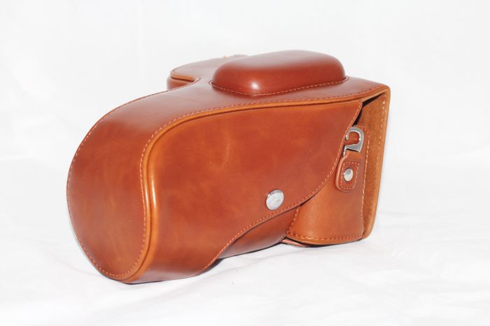 Футляр захисний - чохол для фотоапаратів NIKON D3100, D3200, D3300, D3400, D3500 - коричневий