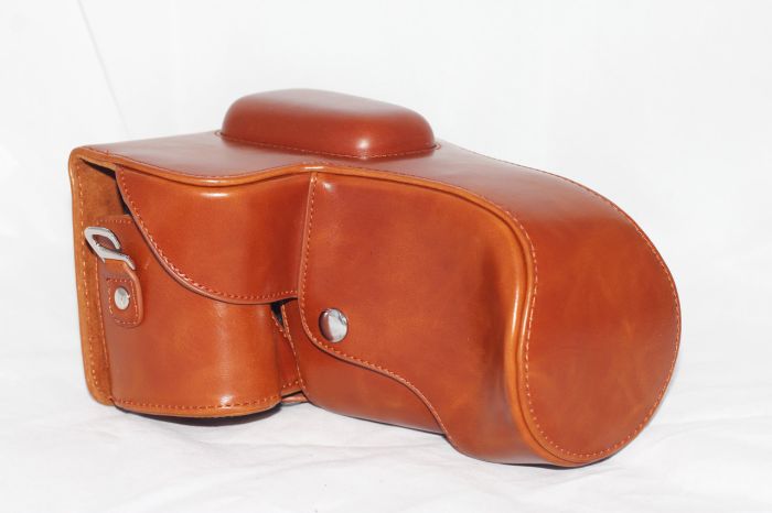 Футляр захисний - чохол для фотоапаратів NIKON D3100, D3200, D3300, D3400, D3500 - коричневий