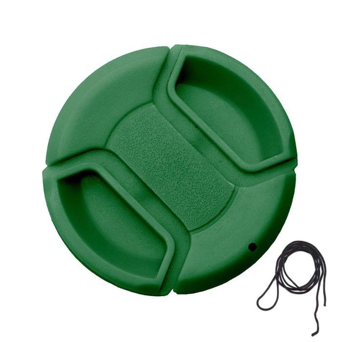 Кришка універсальна передня на об'єктив 58 мм — зеленого кольору — з внутрішнім зачіпанням і шнурком