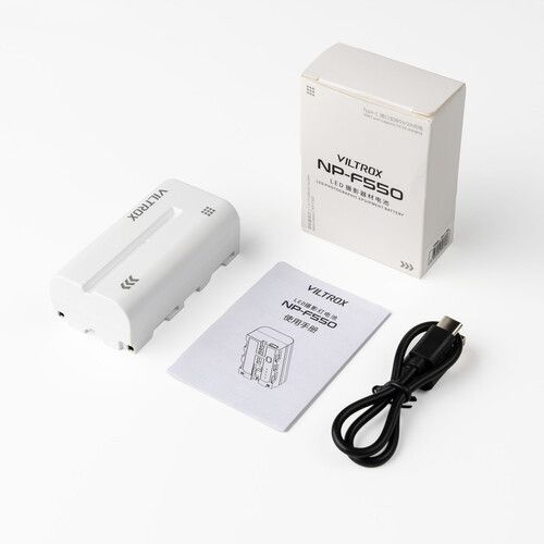 Акумулятор Viltrox L-Series NP-F550 з USB-роз'ємом LED світла та іншого (2200 ma) + кабель TYPE-C у комплекті