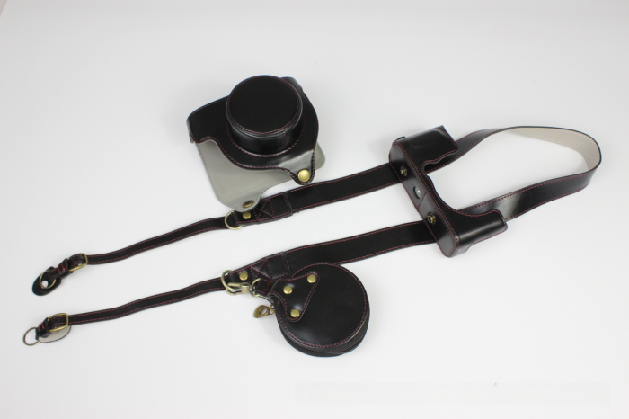 Захисний футляр — чохол для фотоапарата FujiFilm X-E4 з доступом до батарейного відсіку — чорний