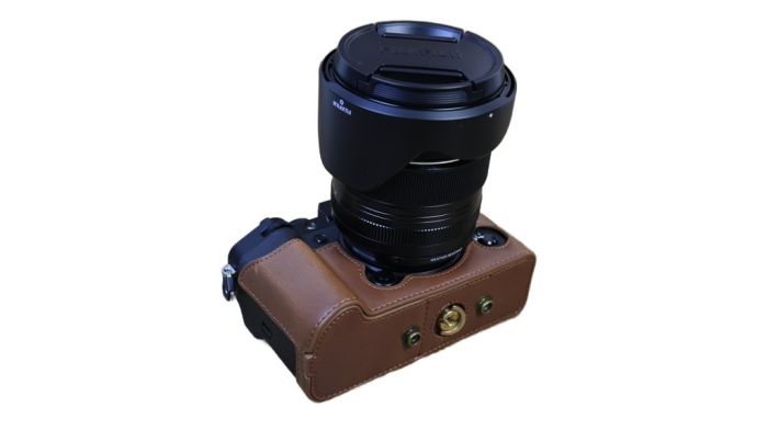 Захисний футляр — чохол для фотоапарата FujiFilm X-T5 з доступом до батарейного відсіку — кави