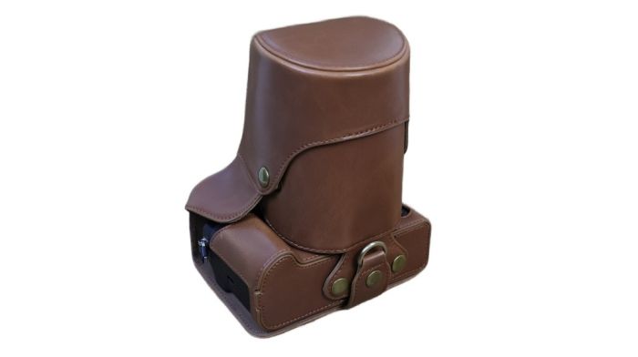 Захисний футляр — чохол для фотоапарата FujiFilm X-T5 з доступом до батарейного відсіку — кави