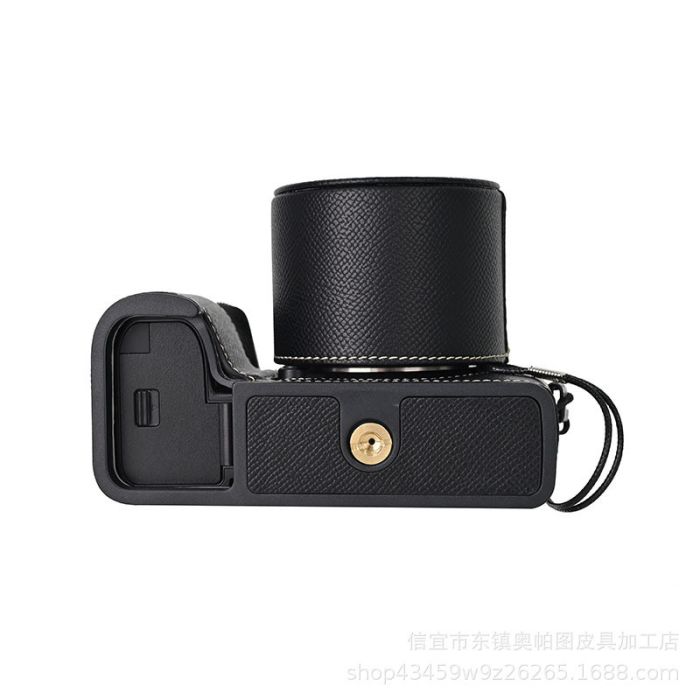 Поліпшехол із доступом до відсіків і захисним ковпачком для об'єктива 15-45 для камер FujiFilm X-S20 — чорний