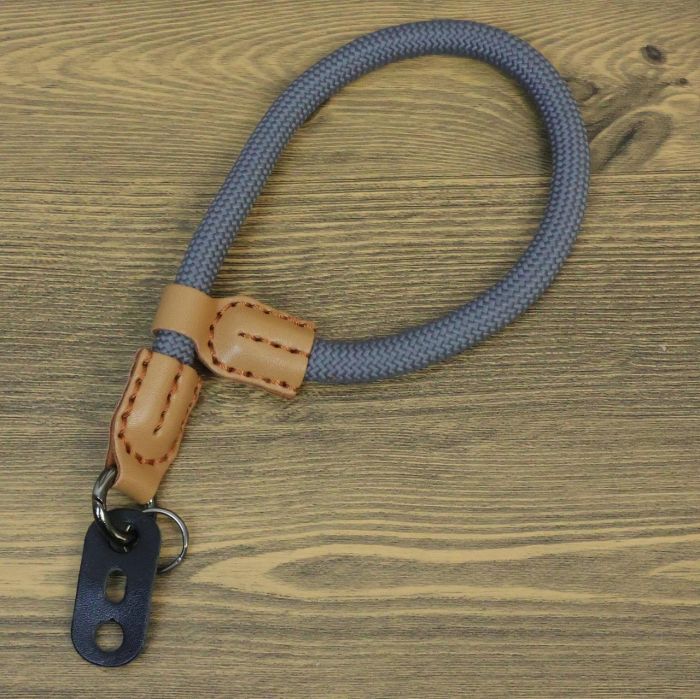Стильний універсальний кистьовий ремінь (ремішок) — мотузка — для фотоапаратів — сірий (тип P3-5)