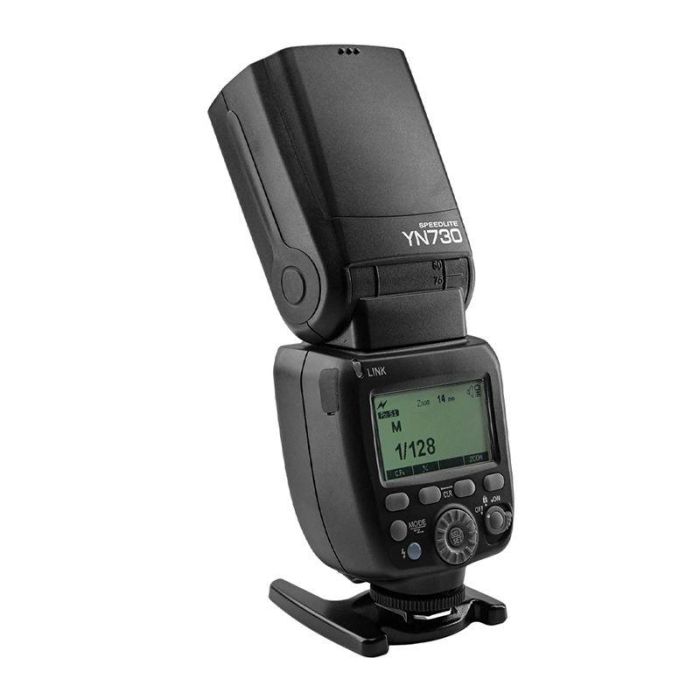 Спалах для фотоапаратів Panasonic — YongNuo Speedlite YN730 з акумулятором у комплекті