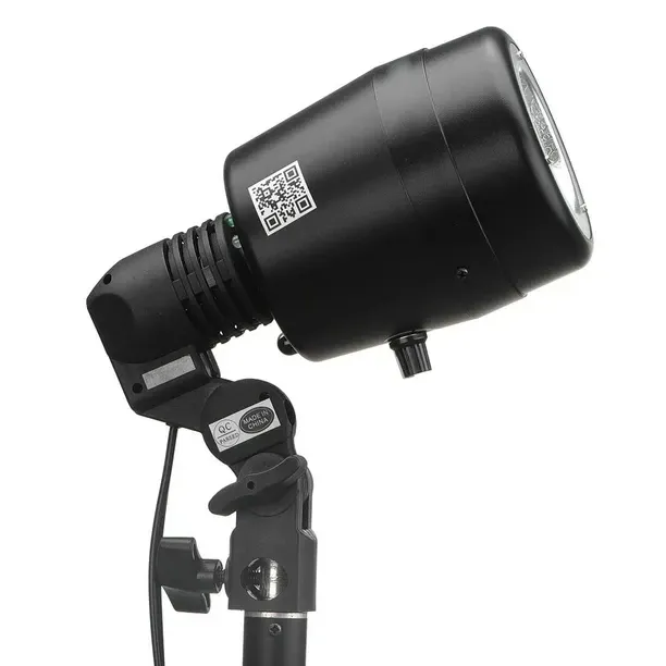 Відомий студійний спалах (патроного типу) NiceFoto E-120