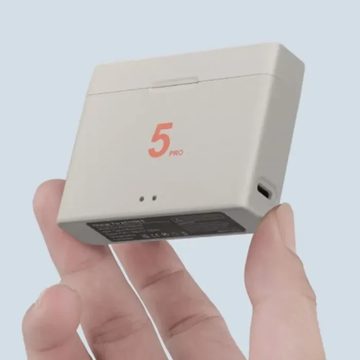 Зарядний пристрій — бокс для зберігання 2 акумуляторів DJI Osmo Action 5 Pro, 4, 3