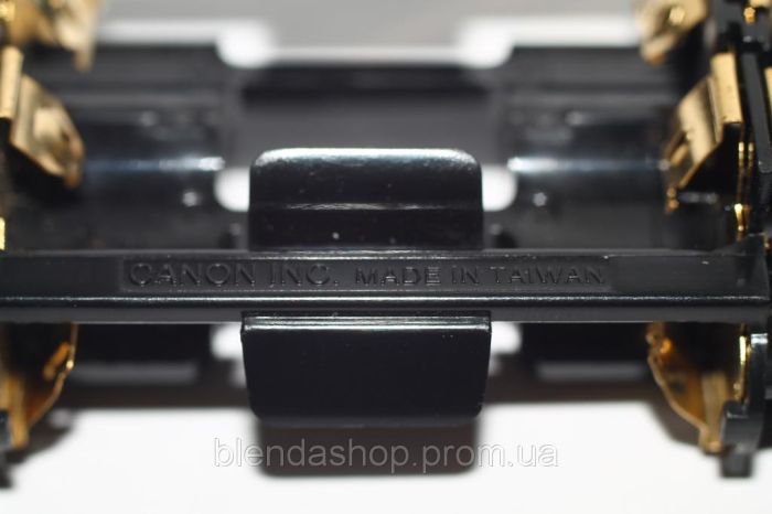 Батарейний блок (бустер) BG-E8 для CANON 550D 600D 650D 700D