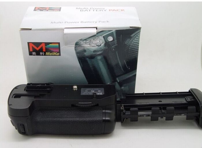 Батарейний блок (бустер) Meike - MK-D7100 аналог MB-D15 для NIKON D7100, D7200