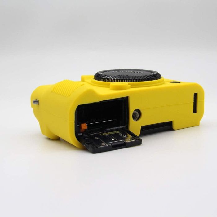 Захисний силіконовий чохол для фотоапаратів FujiFilm X-T30 — жовтий