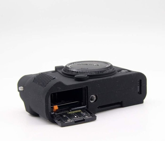 Захисний силіконовий чохол для фотоапаратів FujiFilm X-T30 — червоний