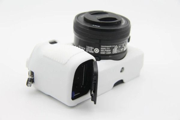 Захисний силіконовий чохол для фотоапаратів SONY A6300, A6400 - білий