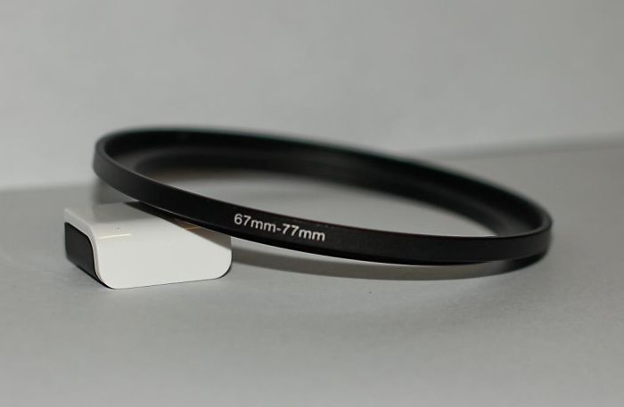 Підвищуюче кільце (STEP-UP) 67-77 мм
