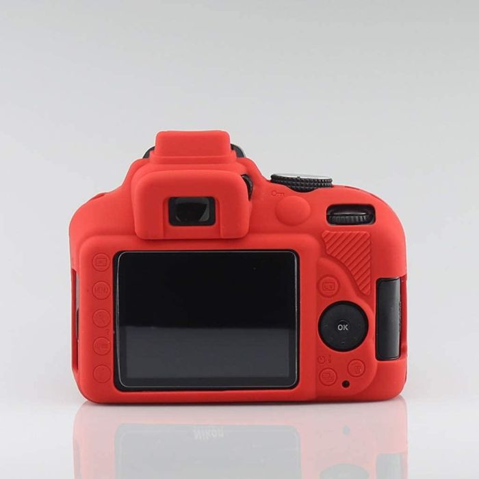 Захисний силіконовий чохол для фотоапаратів Nikon D3300, D3400 - червоний
