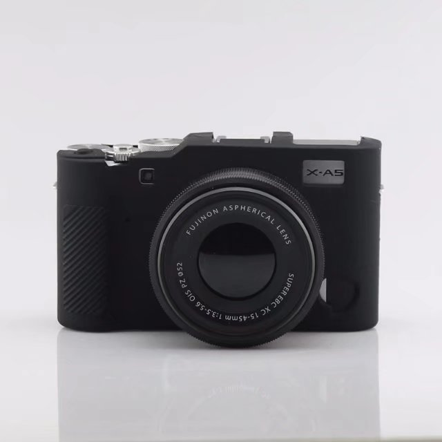 Захисний силіконовий чохол для фотоапаратів FujiFilm X-A5, X-A10 - жовтий