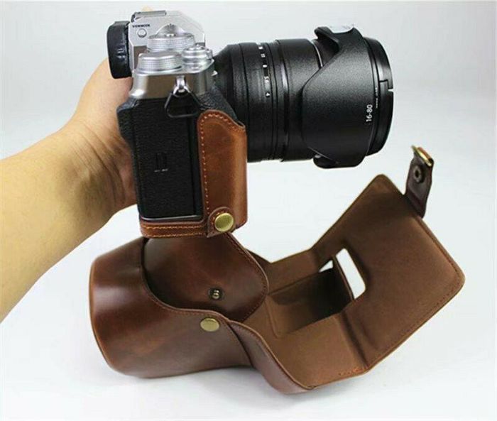 Захисний футляр - чохол для камери Fujifilm X-T4 - кава - доступ до акумулятора