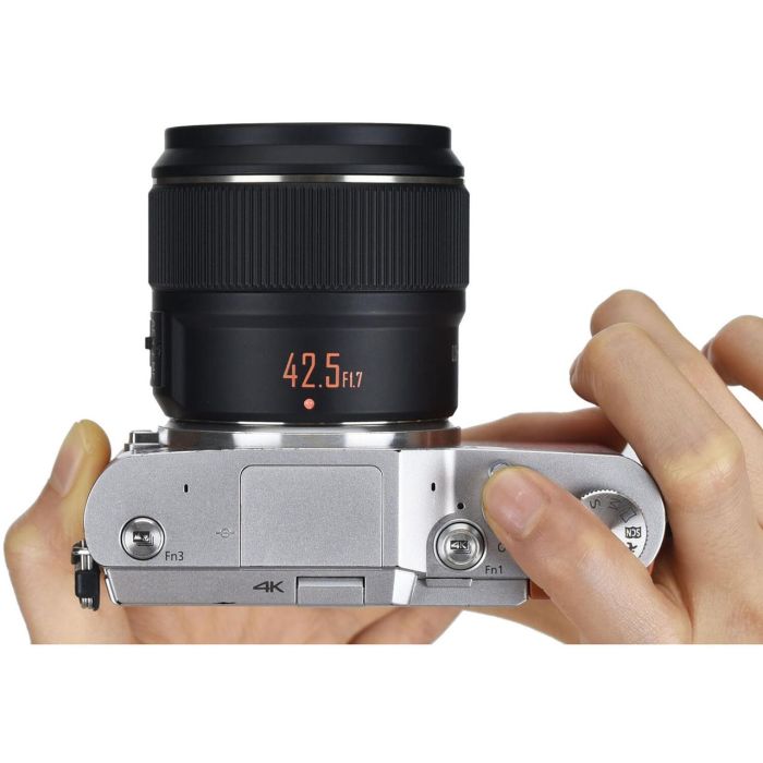 Об'єктив YONGNUO YN42.5mm F1.7M II (2 версія) для Panasonic, Olympus і т. д. (Micro 4/3 - mount) автофокусний
