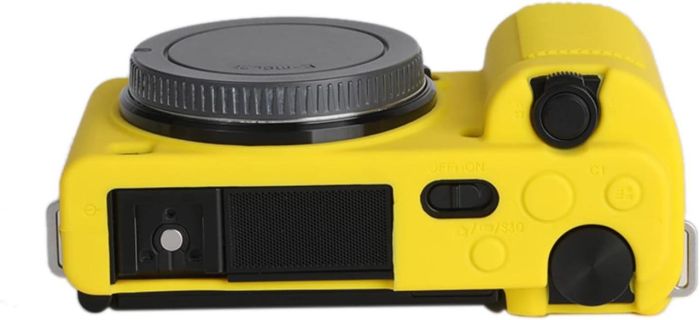 Захисний силіконовий чохол для фотоапаратів SONY ZV-E10 — жовтий