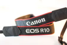 Плечовий шийний ремінь для фотоапарата CANON EOS R10